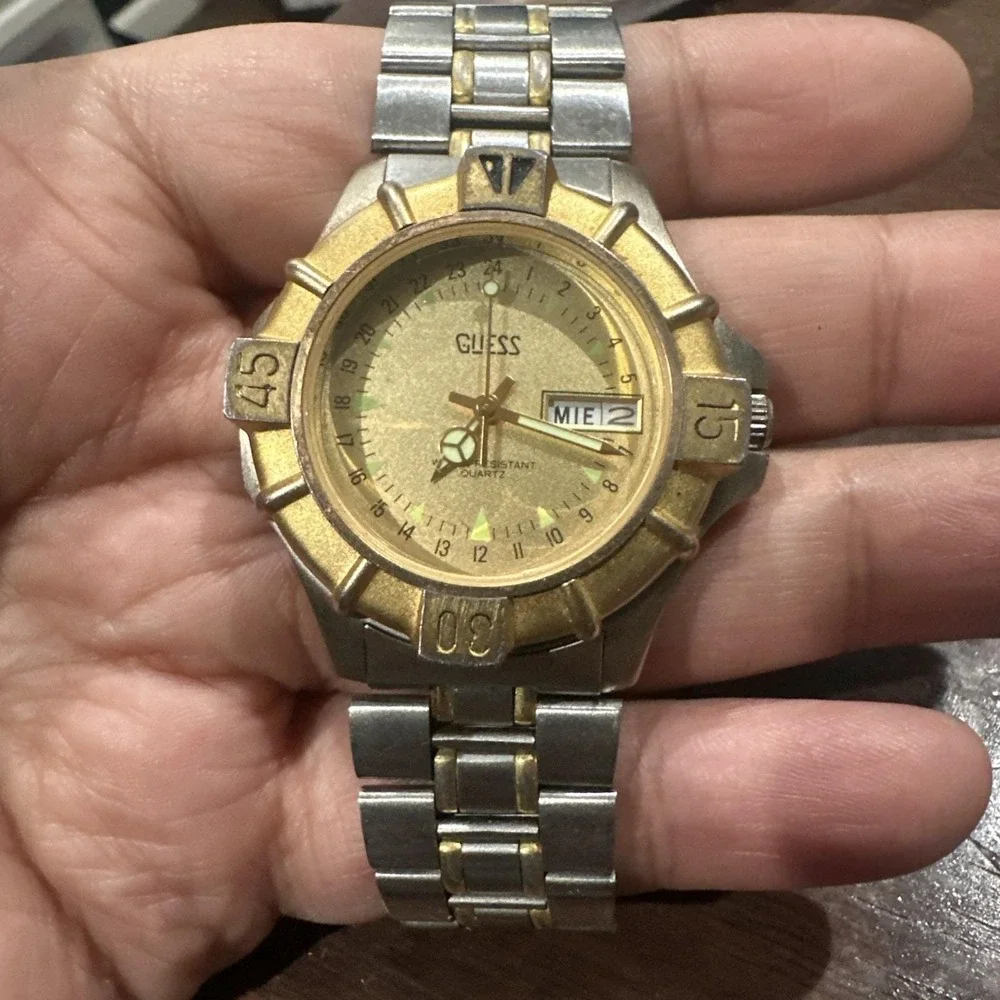 Working Guess Watch Unisex 40mm‎ Two Tone  Gold Dial Steel New Battery Fit 7in